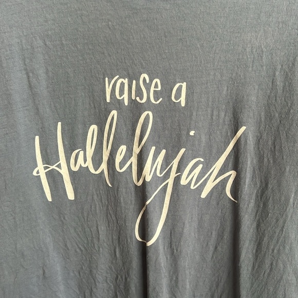 Ladies graphic t-shirt size xs/s - Picture 2 of 5